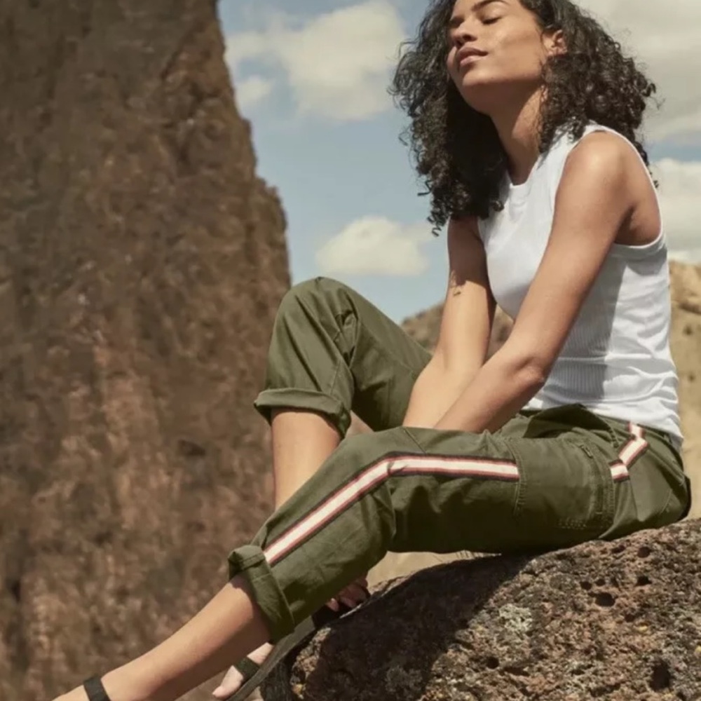 Athleta Summit Cargo Pants Semi Fitted Tortuga